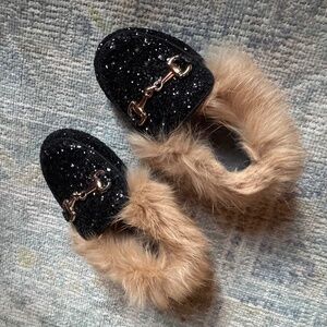 Lola + The Boys Glitter Loafers with Fur baby size 22